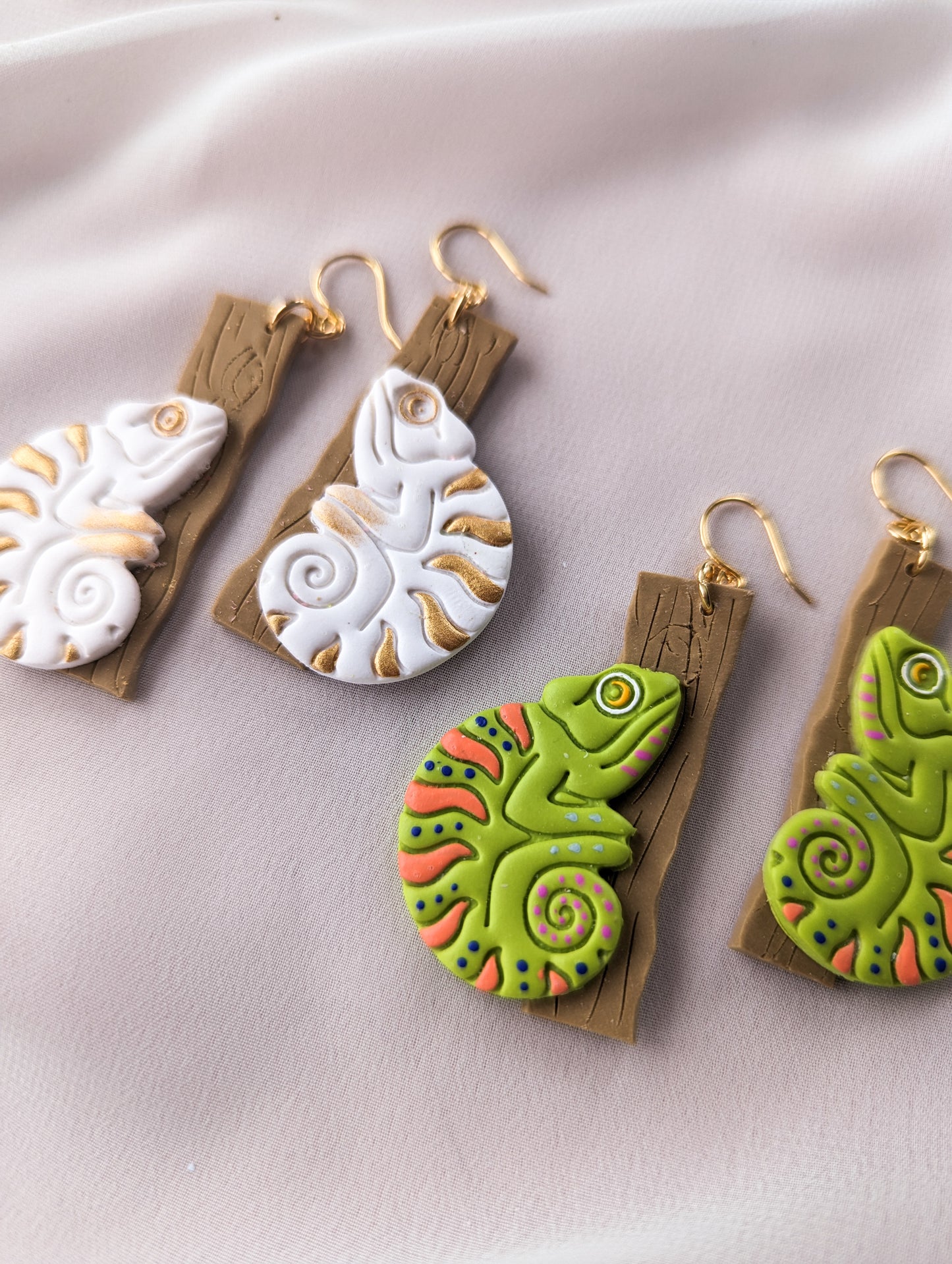 Chameleon - White & Gold or Lime - Hand Painted