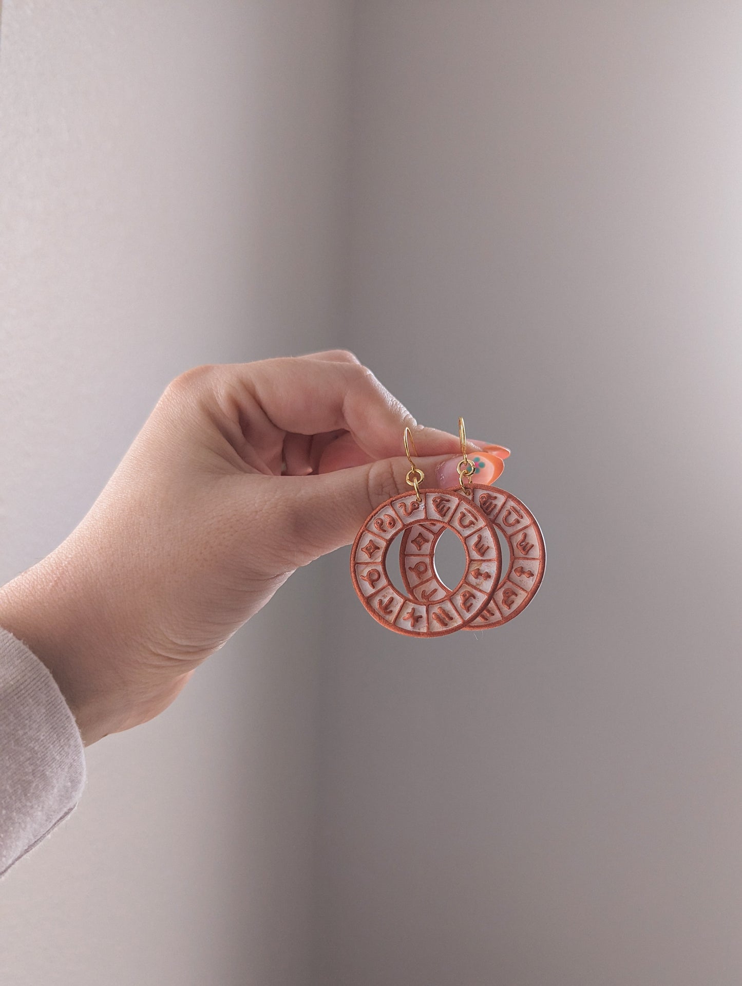 Zodiac Wheel - Marbled Copper - Hand Painted