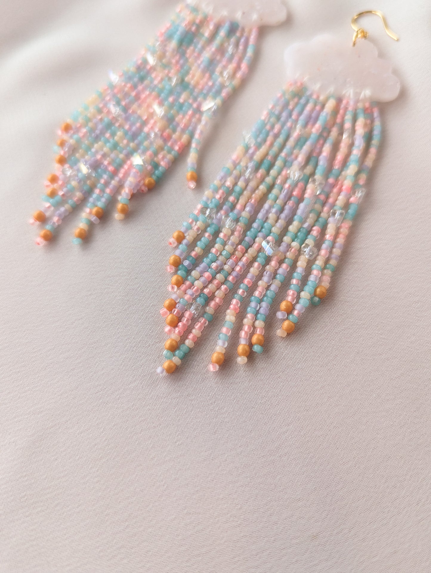 Cloud Fringe - Glimmer - Pisces