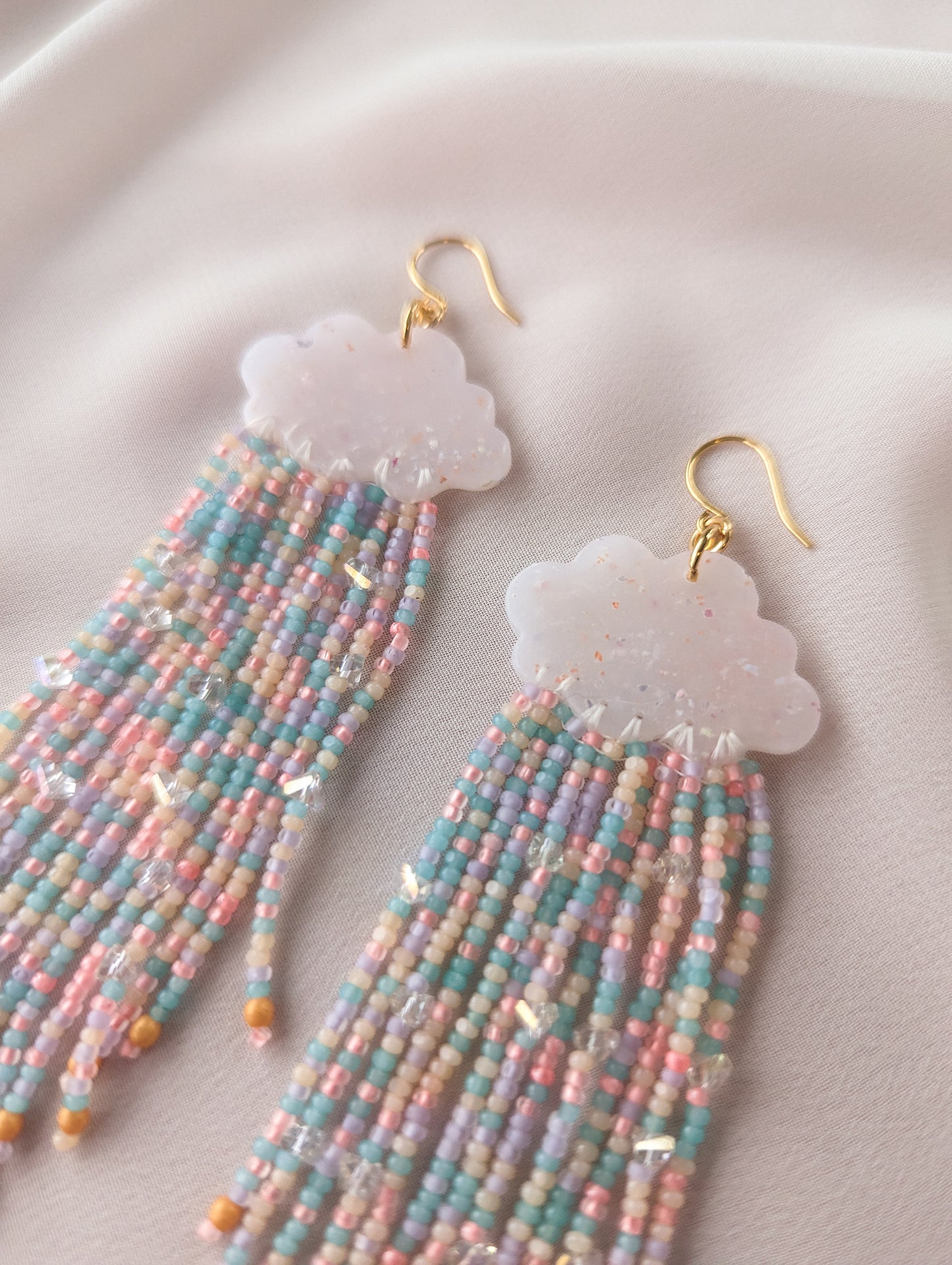 Cloud Fringe - Glimmer - Pisces