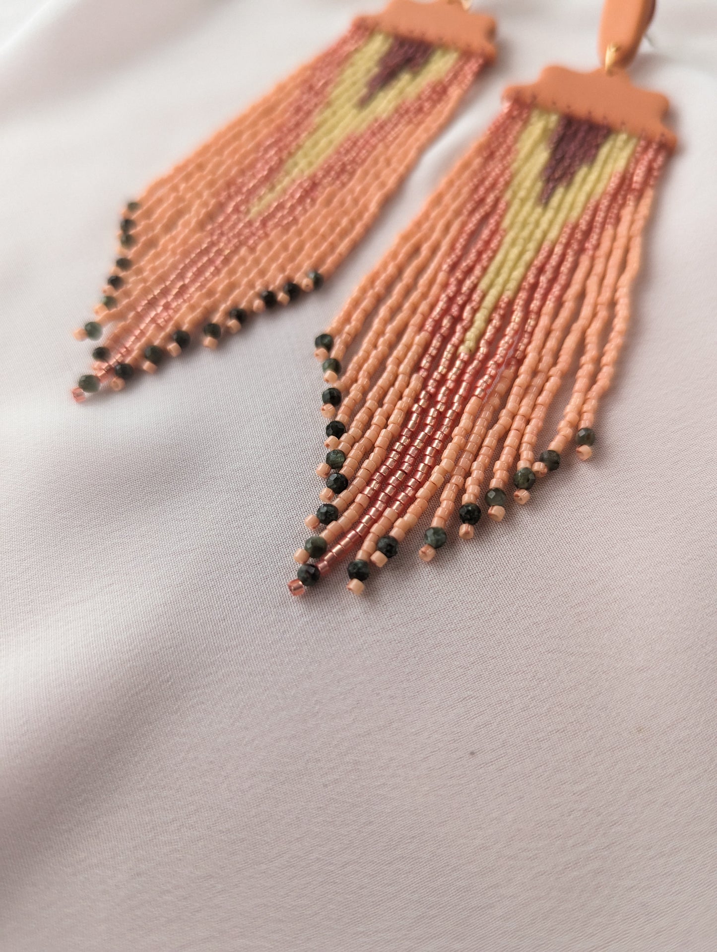 Scallop Shoulder Dusters - Serpentine Tips - Virgo