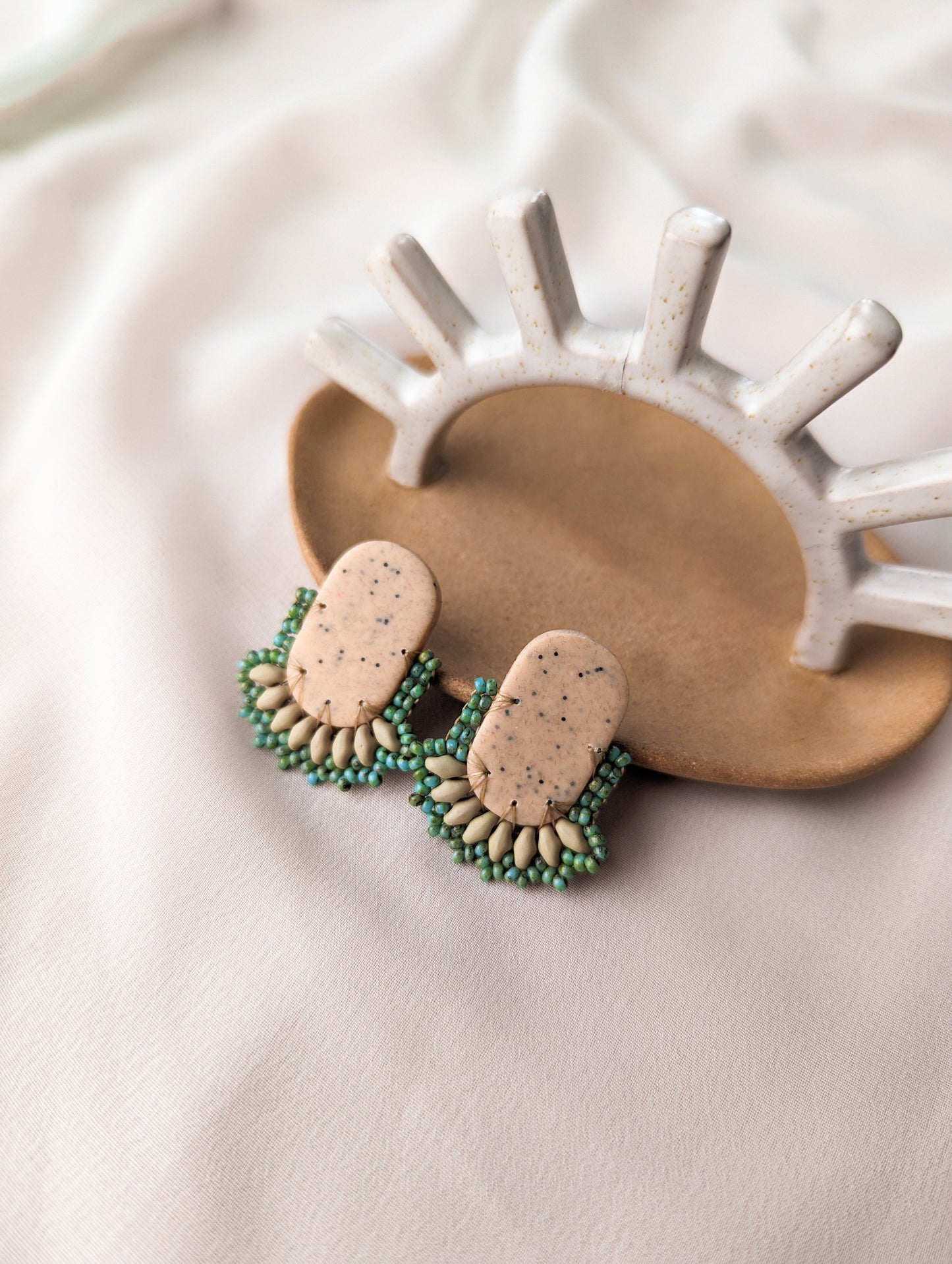 Oval Stud - Speckled Oat & Sage - One Available