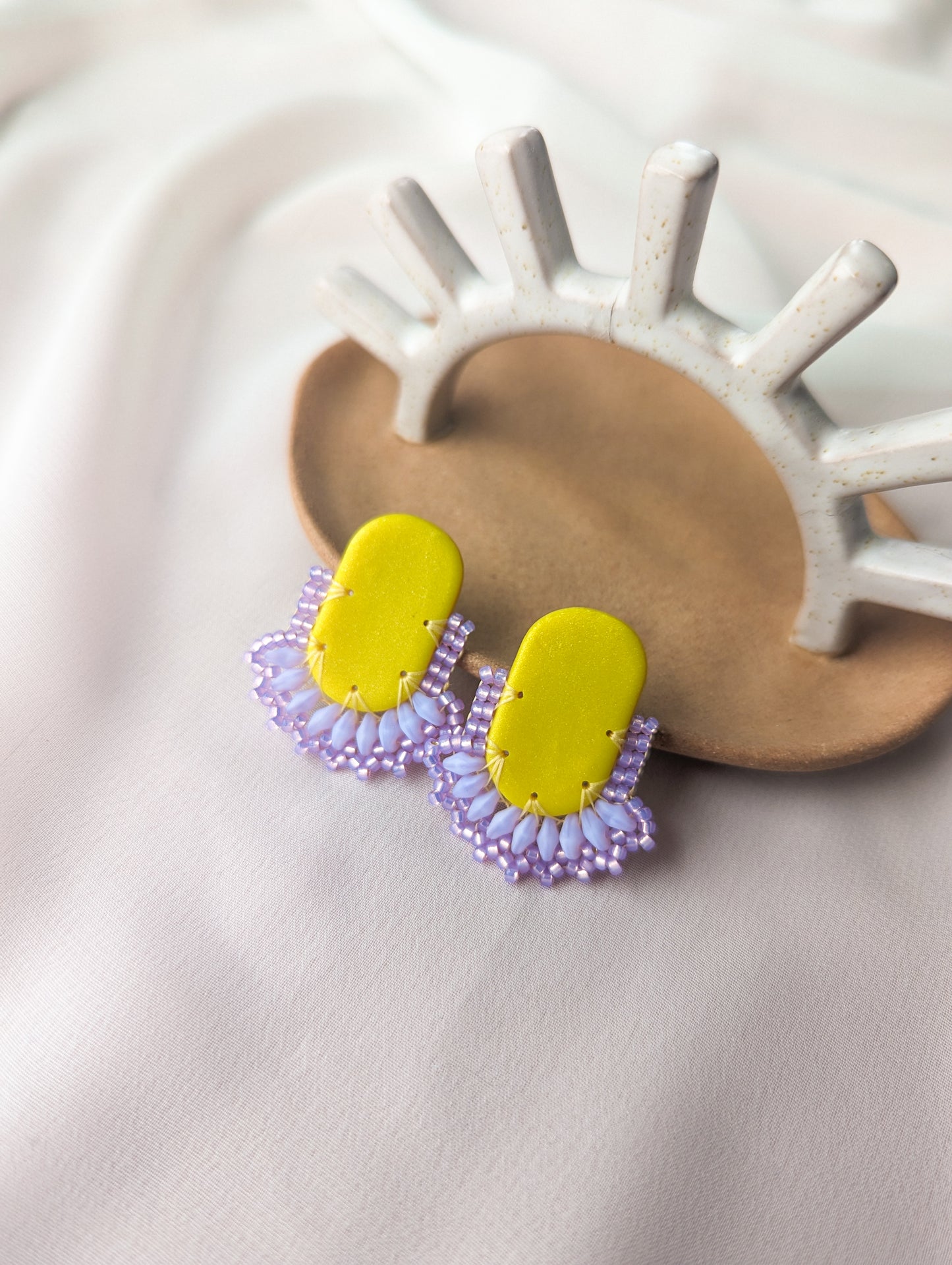 Oval Stud - Lavender Limeade Pearl - All Lilac