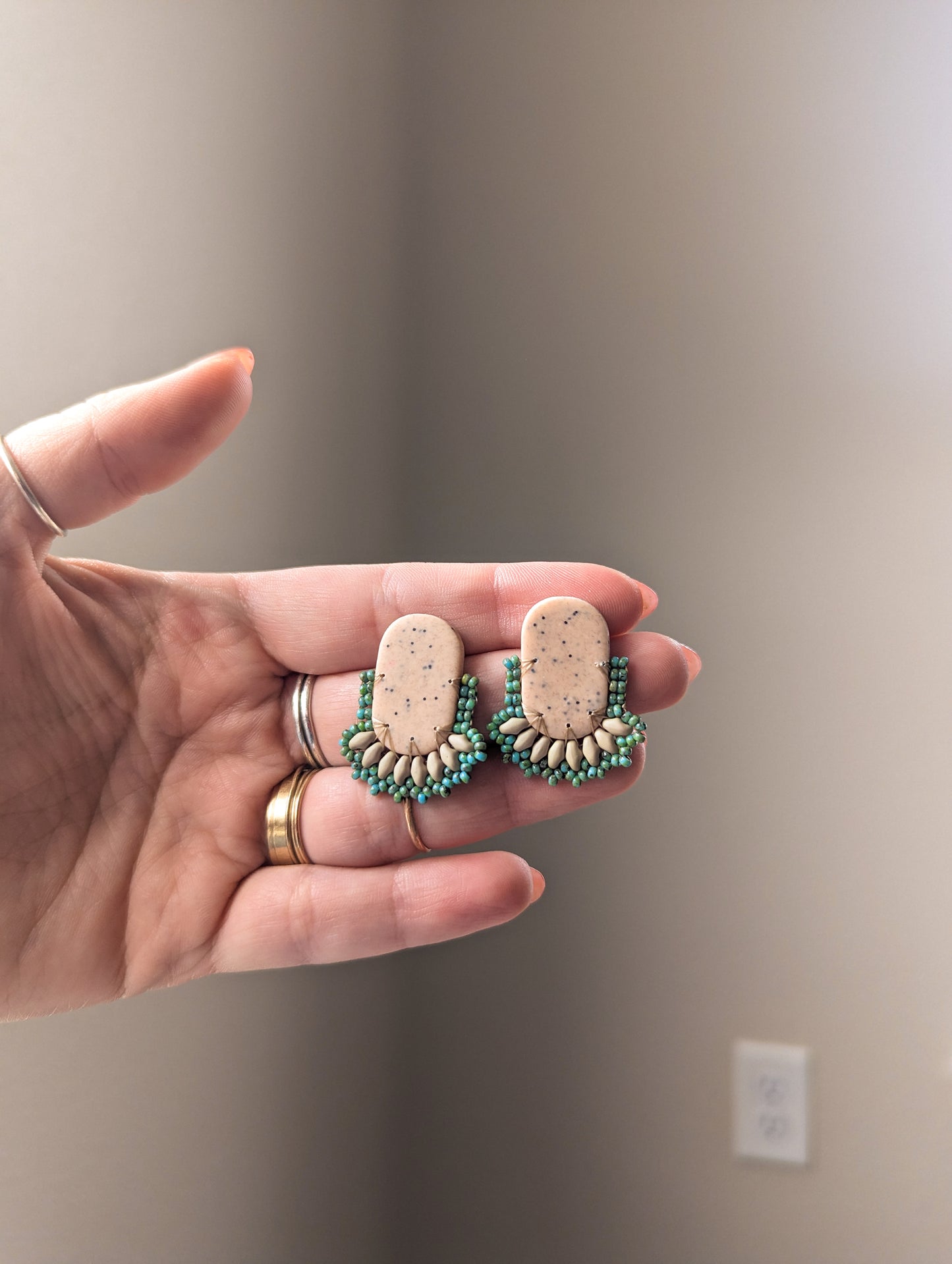 Oval Stud - Speckled Oat & Sage - One Available