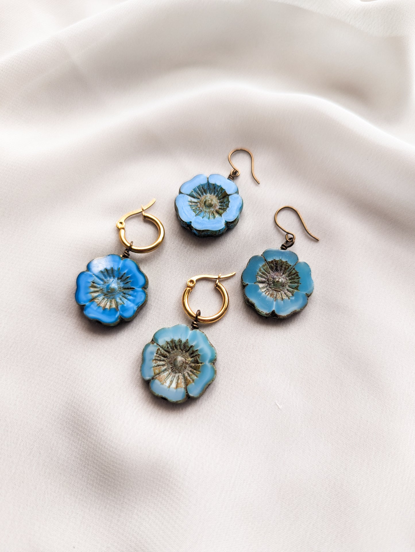 Charms - Hibiscus - Choose Your Hook & Color