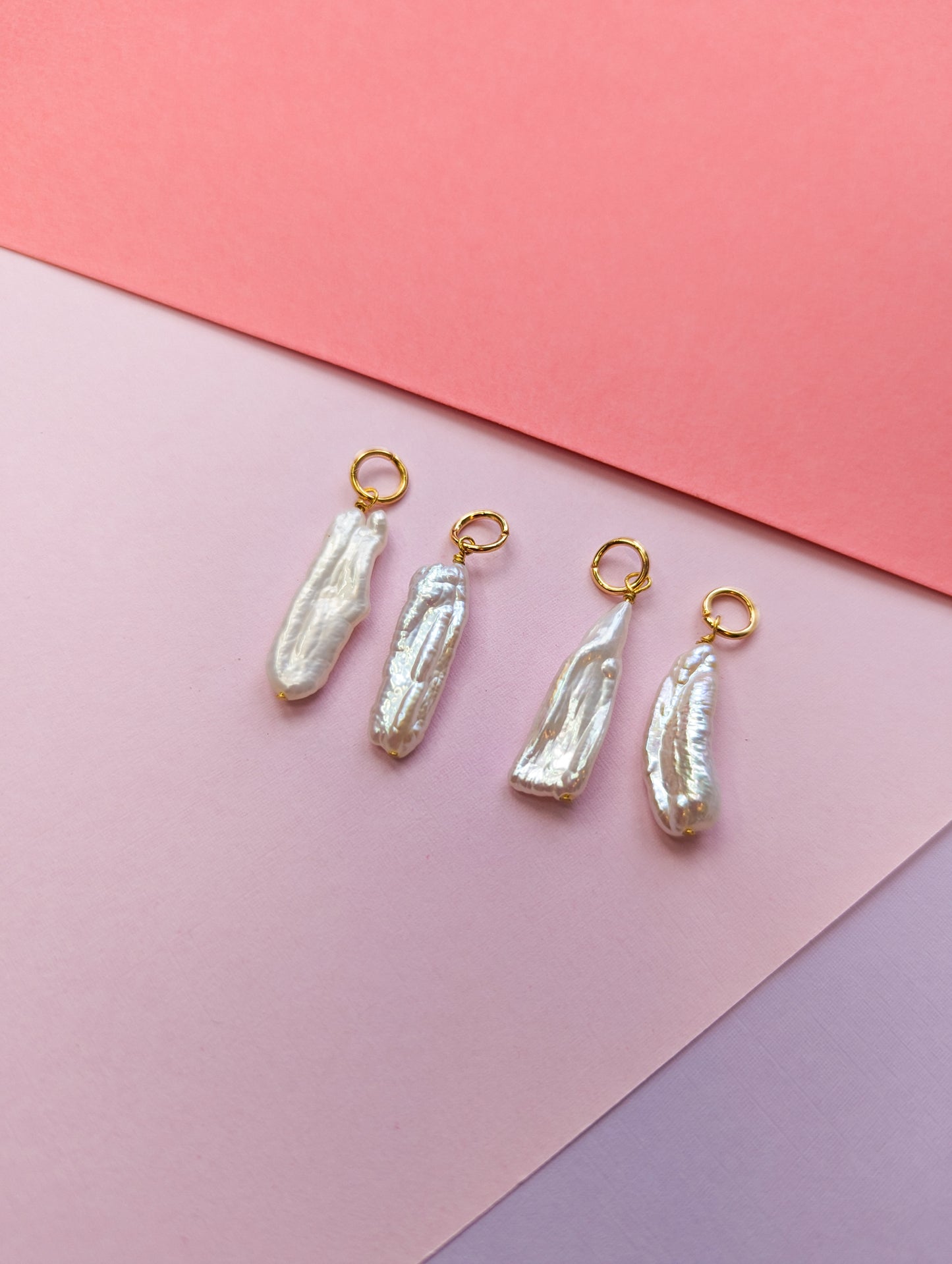 Charm - Baroque Pearl