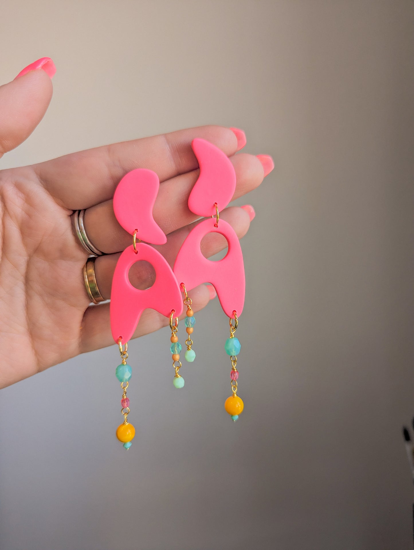 Jetsons - Hot Pink - River Shell, Crystal