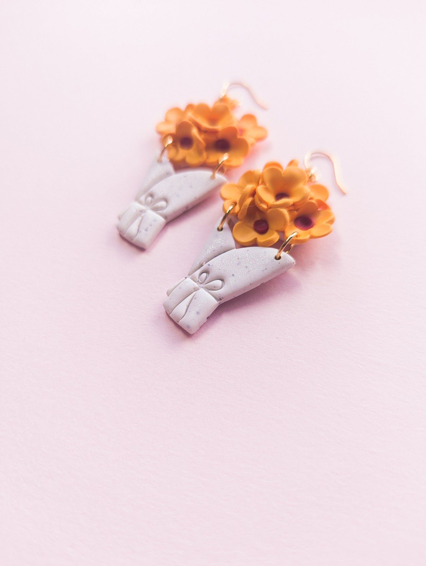 Floral Bouquet - Buttercup
