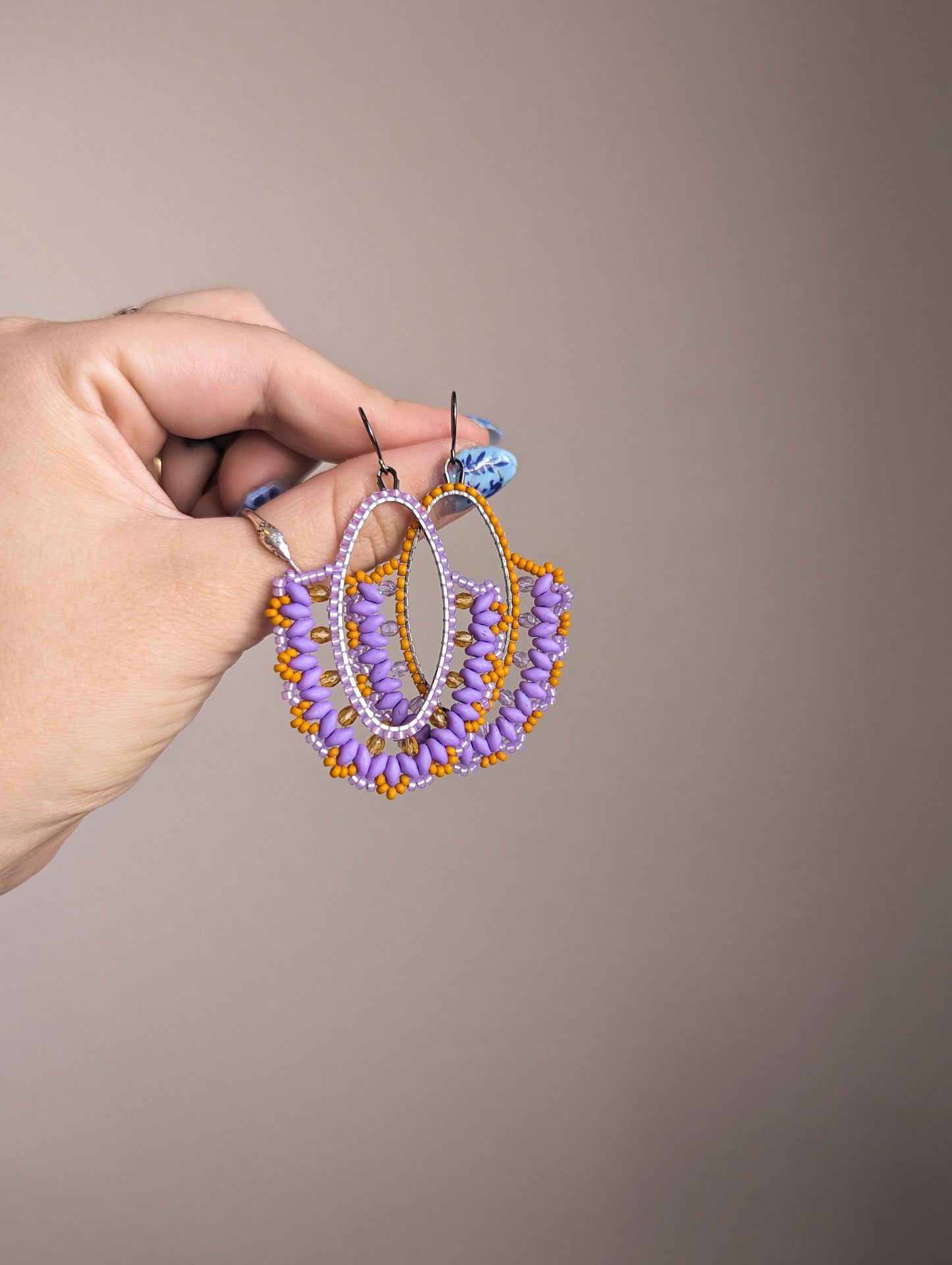 Sunburst Oval Drop - Lavender Lemonade