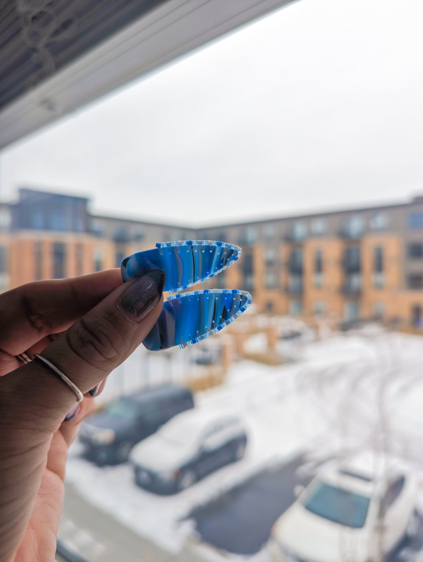 Daggers - Beaded - Blue Agate - Buffed