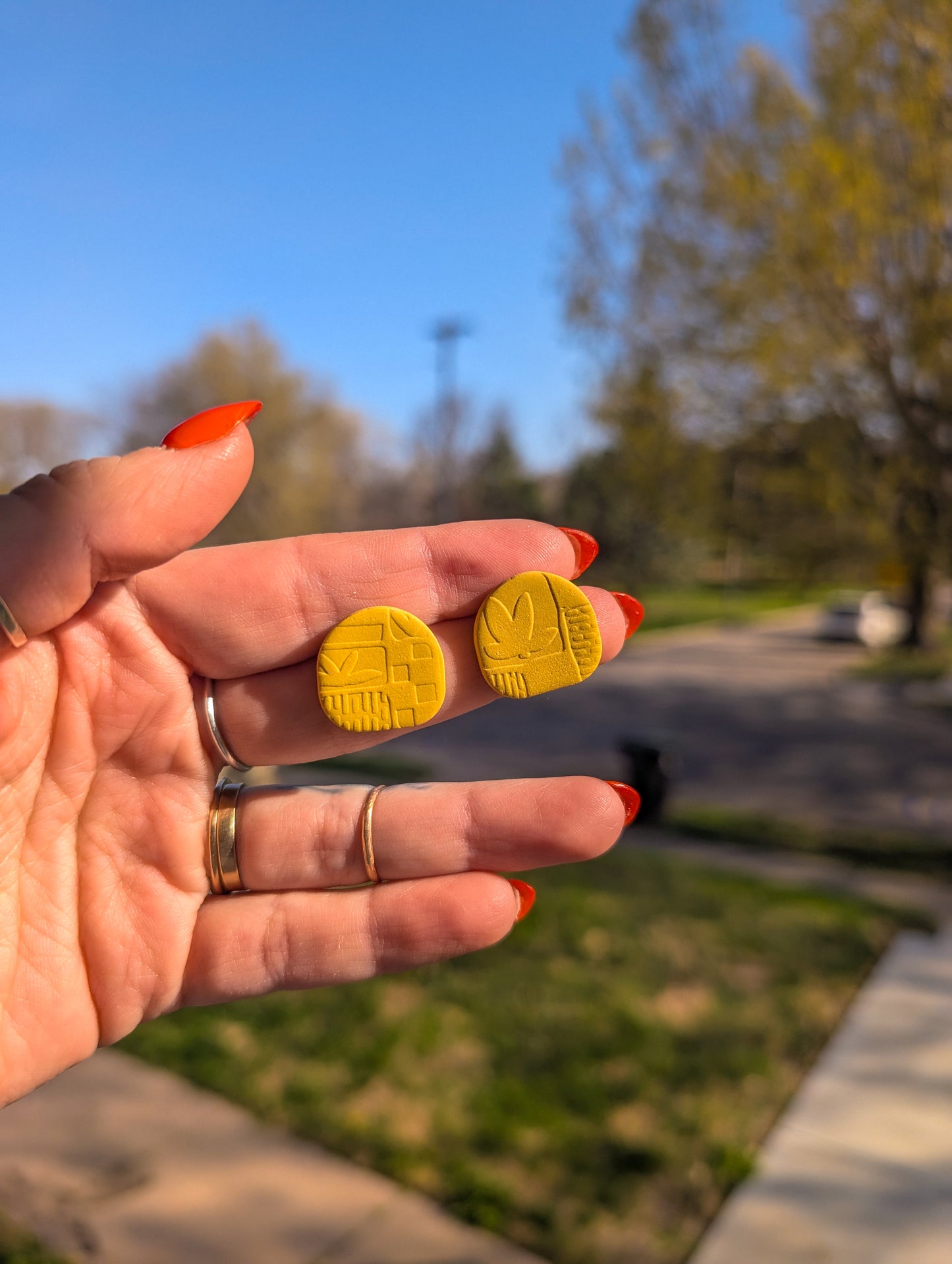 Flower Quilts - Midi Studs - All Colors