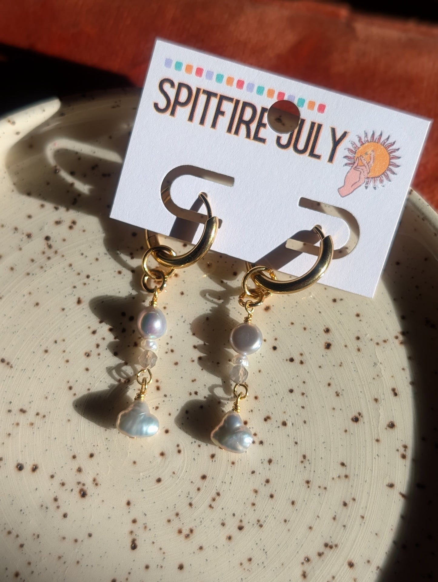 Charms - Gems - Freshwater Pearls, Rivershell, Moonstone, Pearls