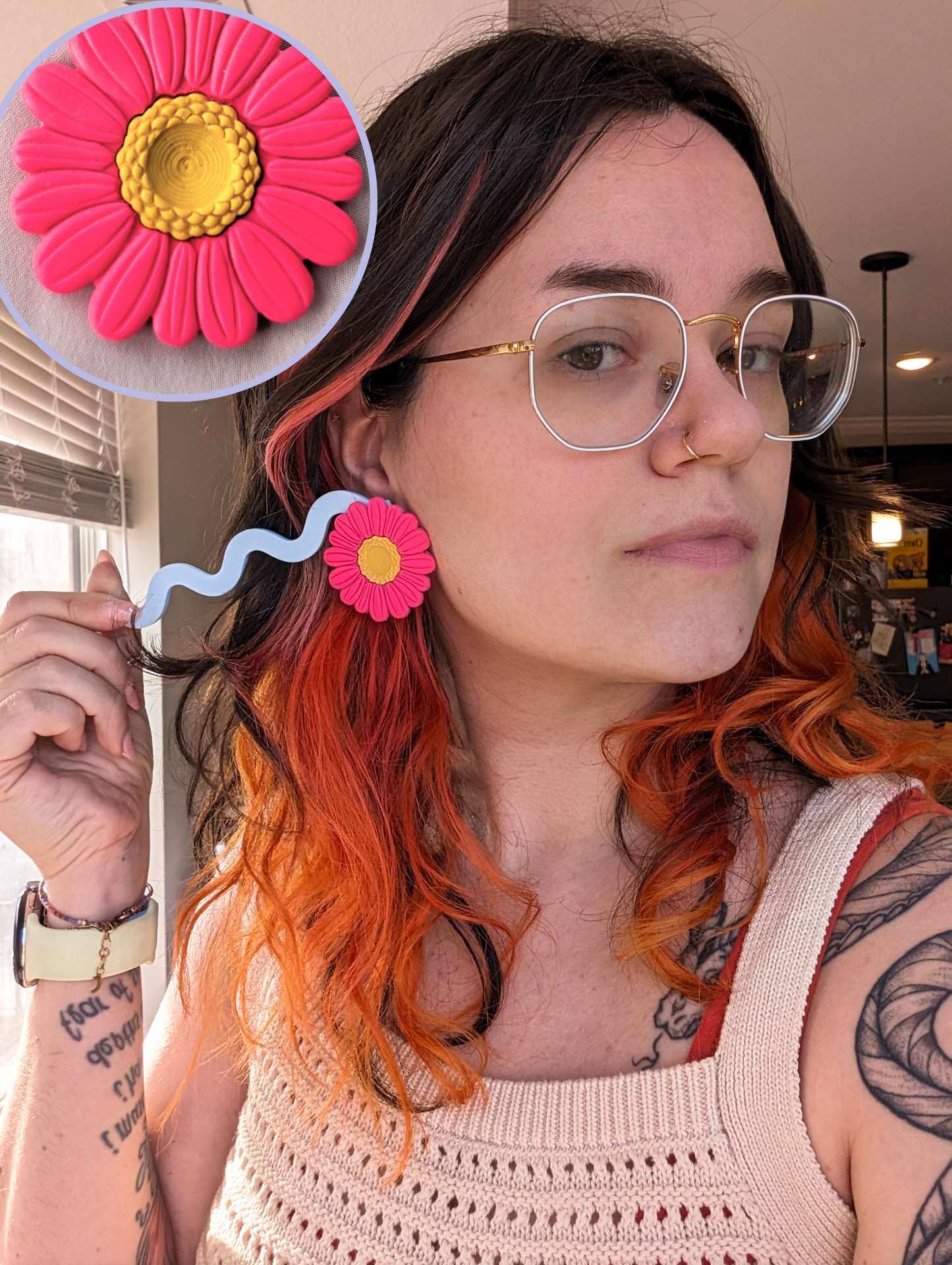 Daisy - Hot Pink