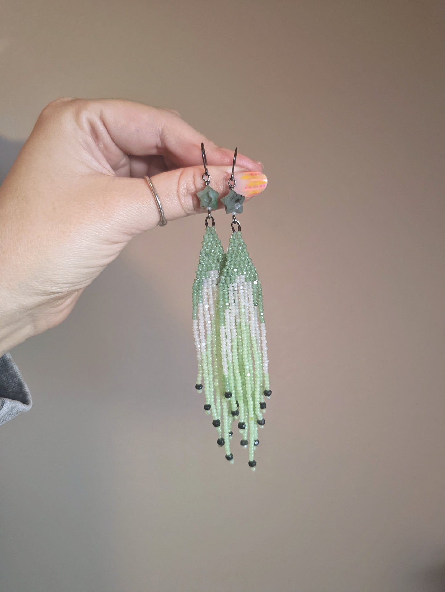 Emerald Trio Fringe - Black Spinel Tips - Faceted Stars - Glimmer Cut