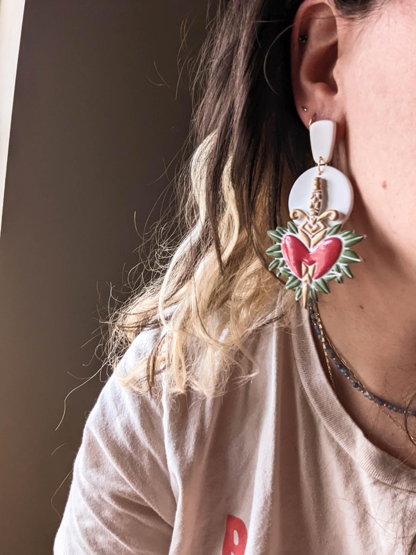 Heart & Dagger - White Rose & Gold - Half Gloss