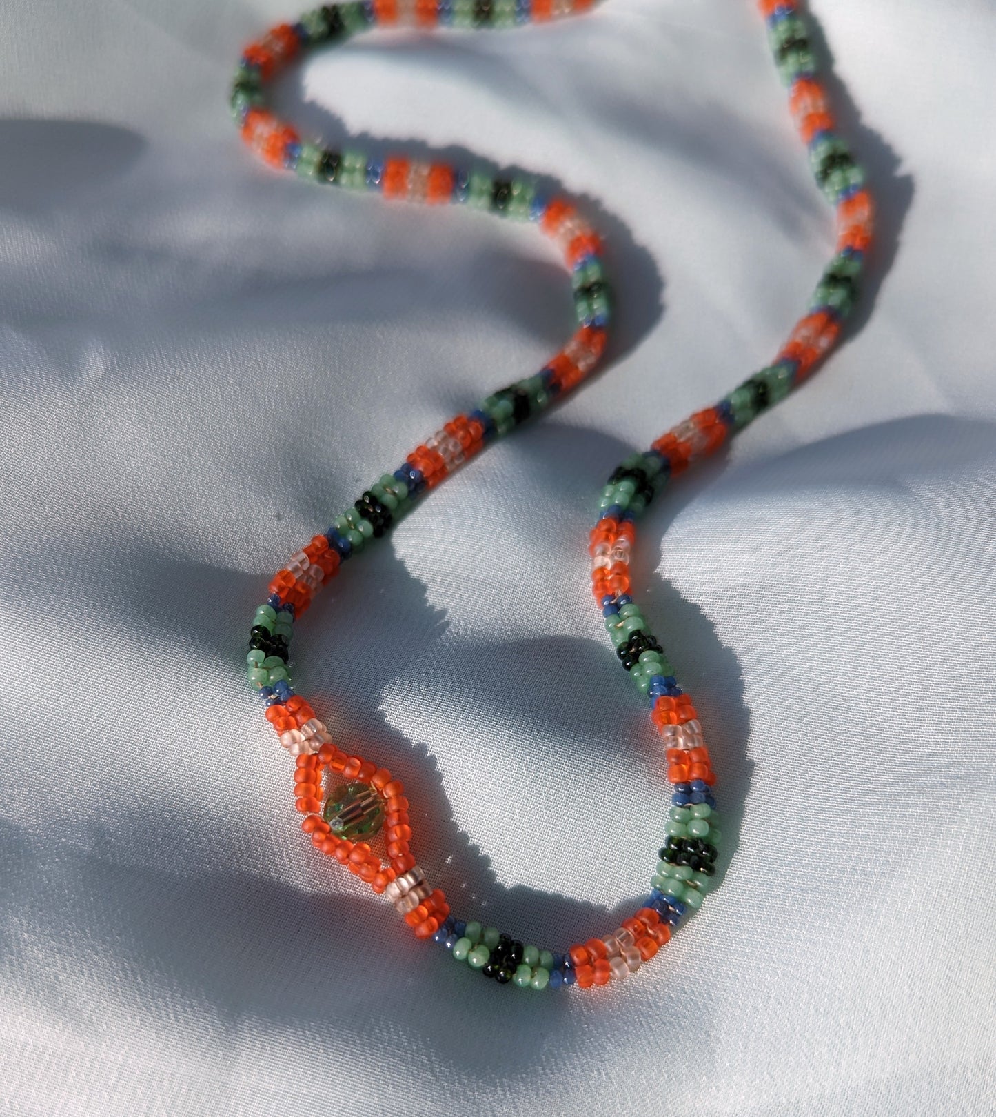 Coral Snake Choker - Peas & Carrots - Glimmer - 18 inches