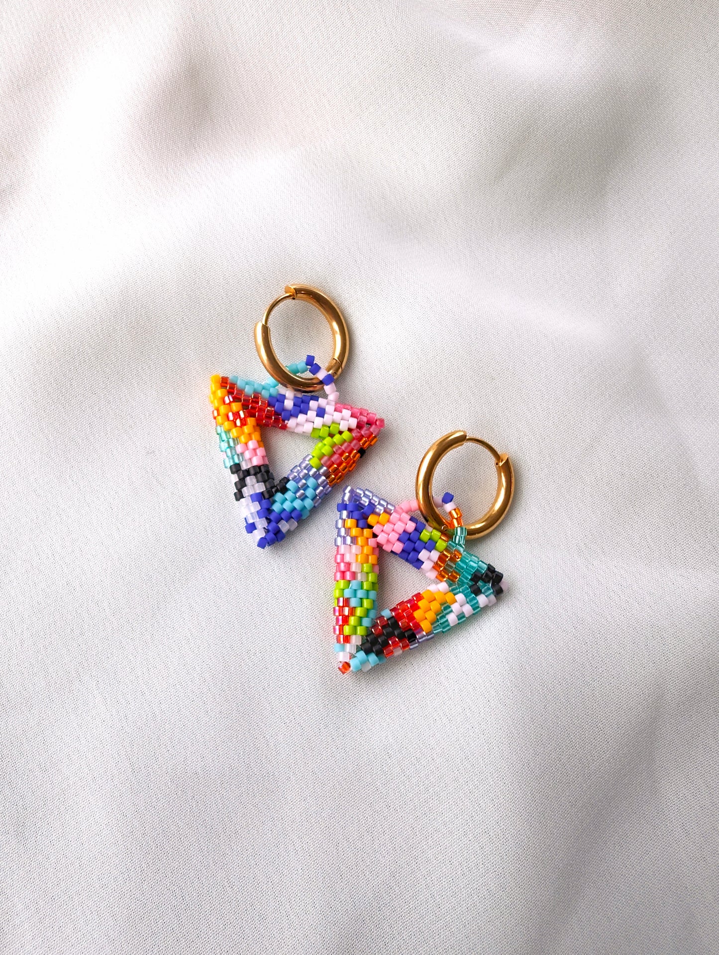 Charms - Beaded Puffy Triangles - Large - Swirls