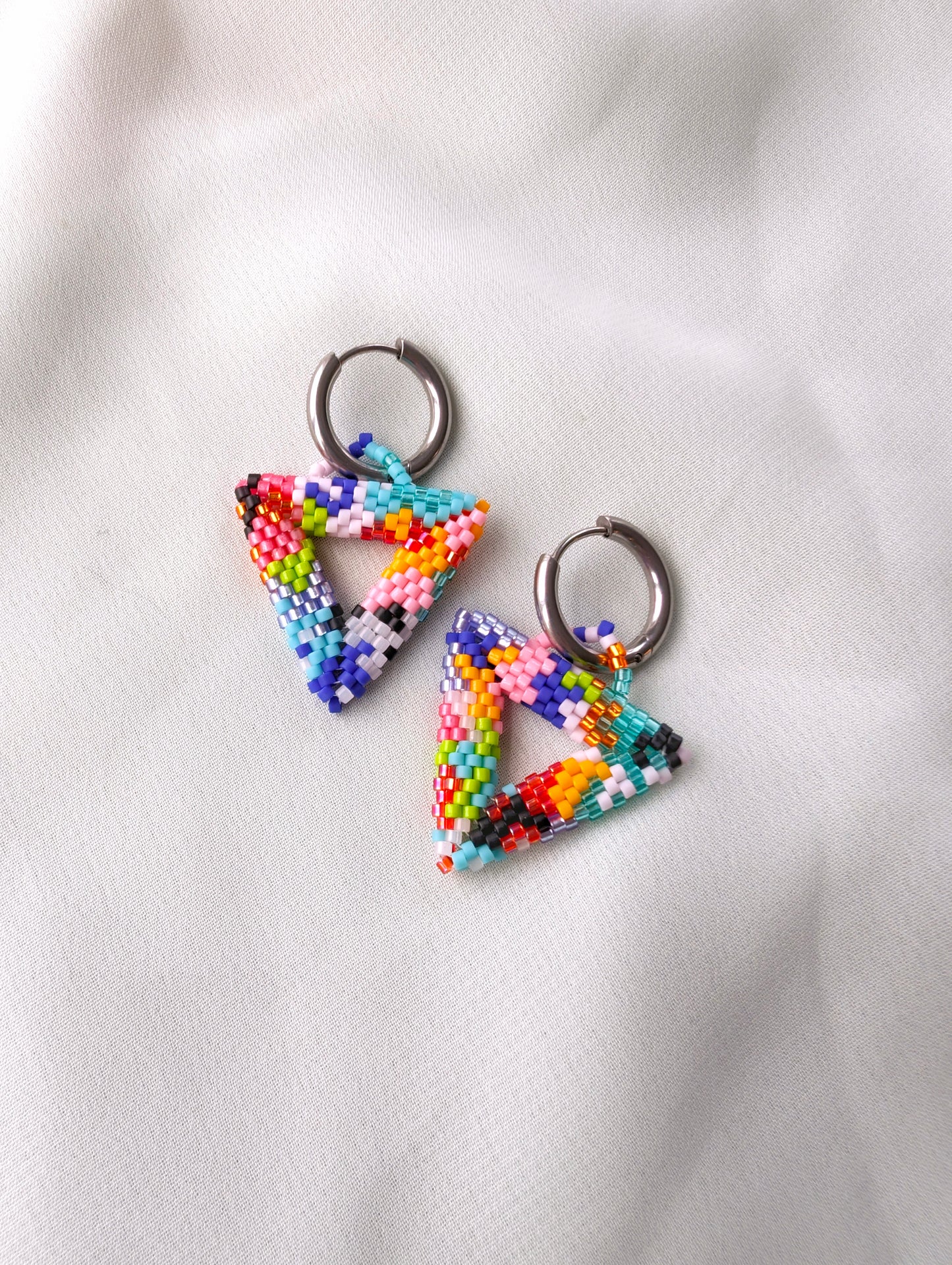 Charms - Beaded Puffy Triangles - Large - Swirls