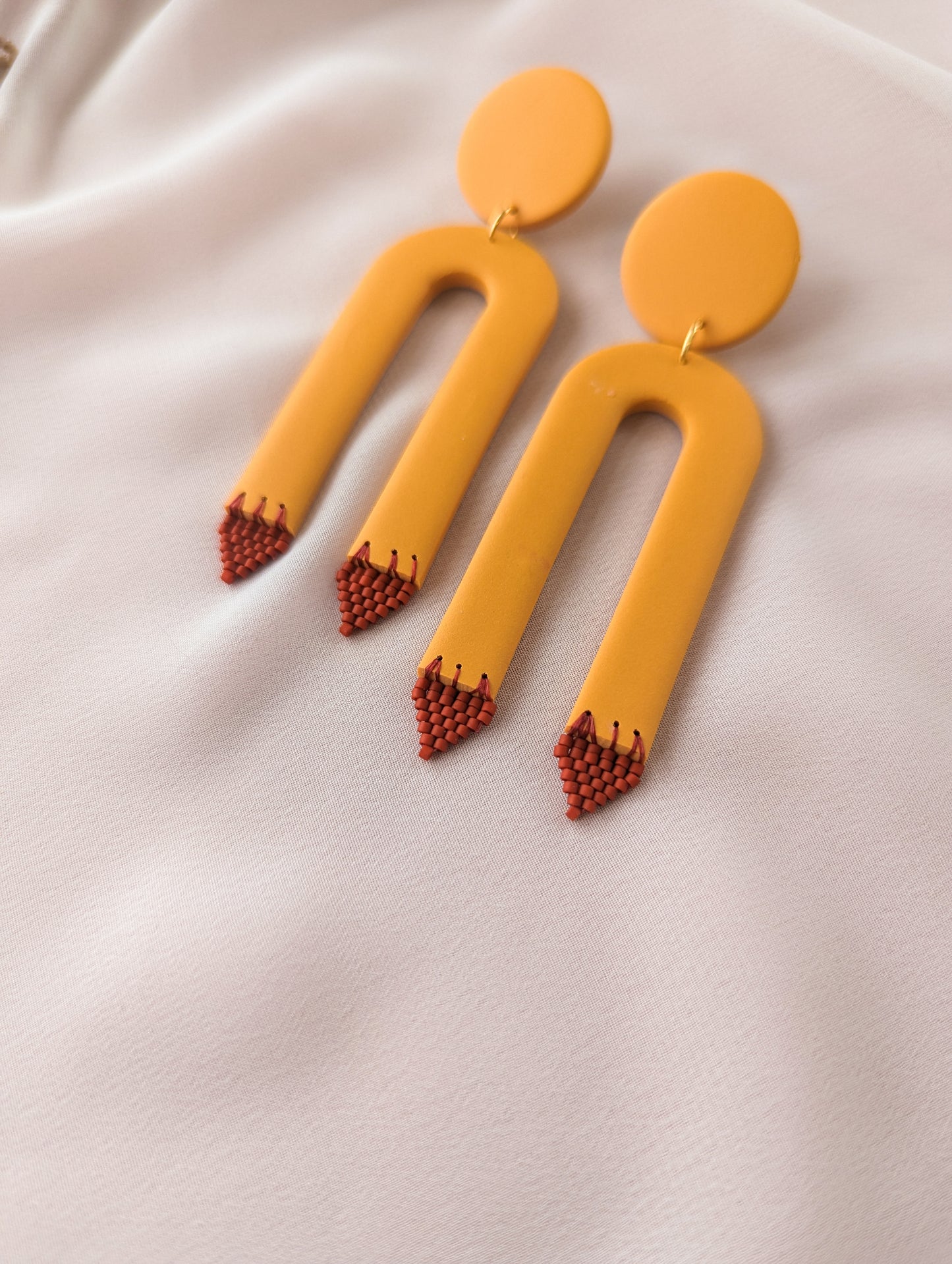 Harper - Tipped - Aries