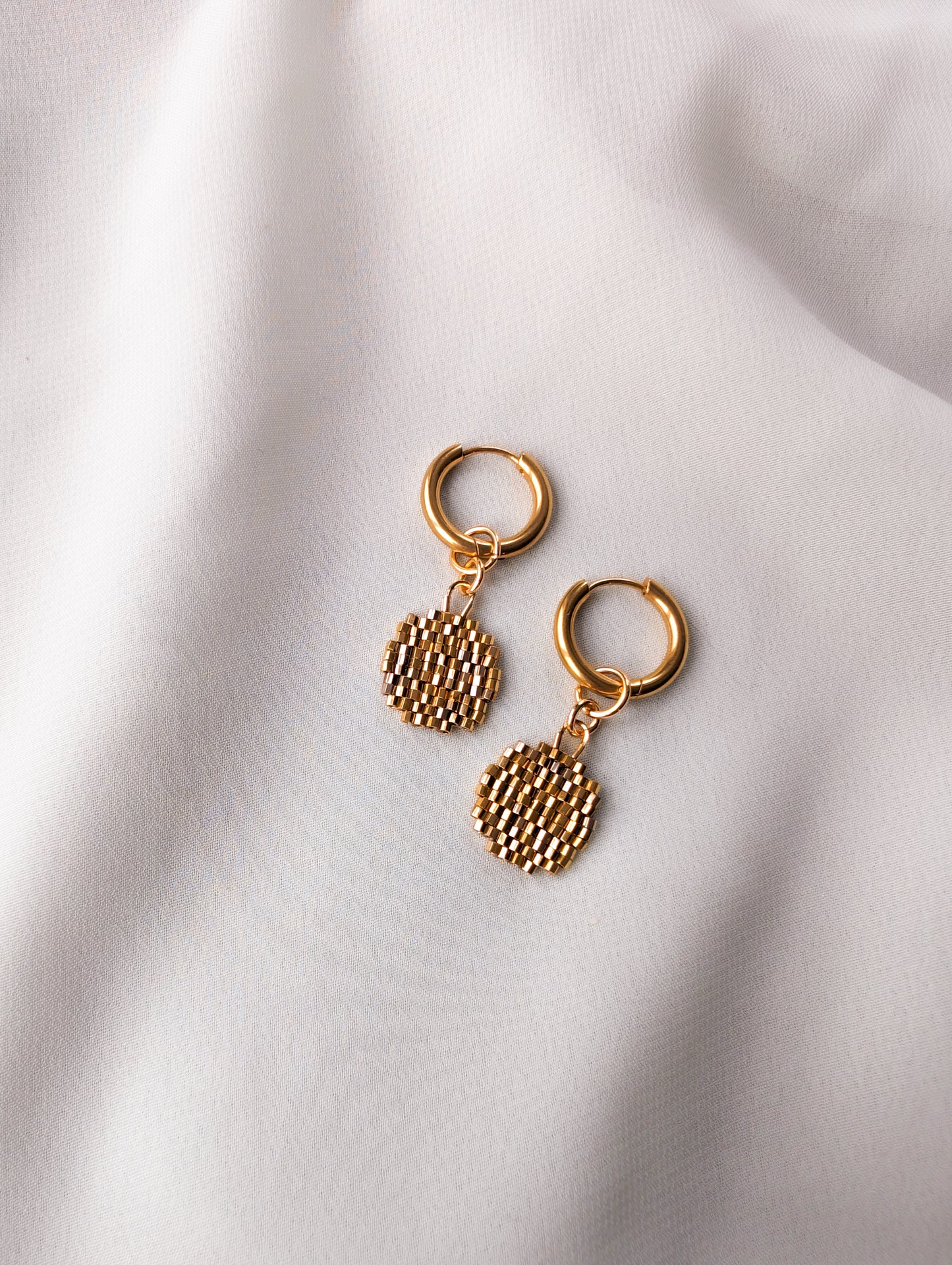 Charms - Liquid Gold Baubles - 24k Gold Plated Hex Cut Beads