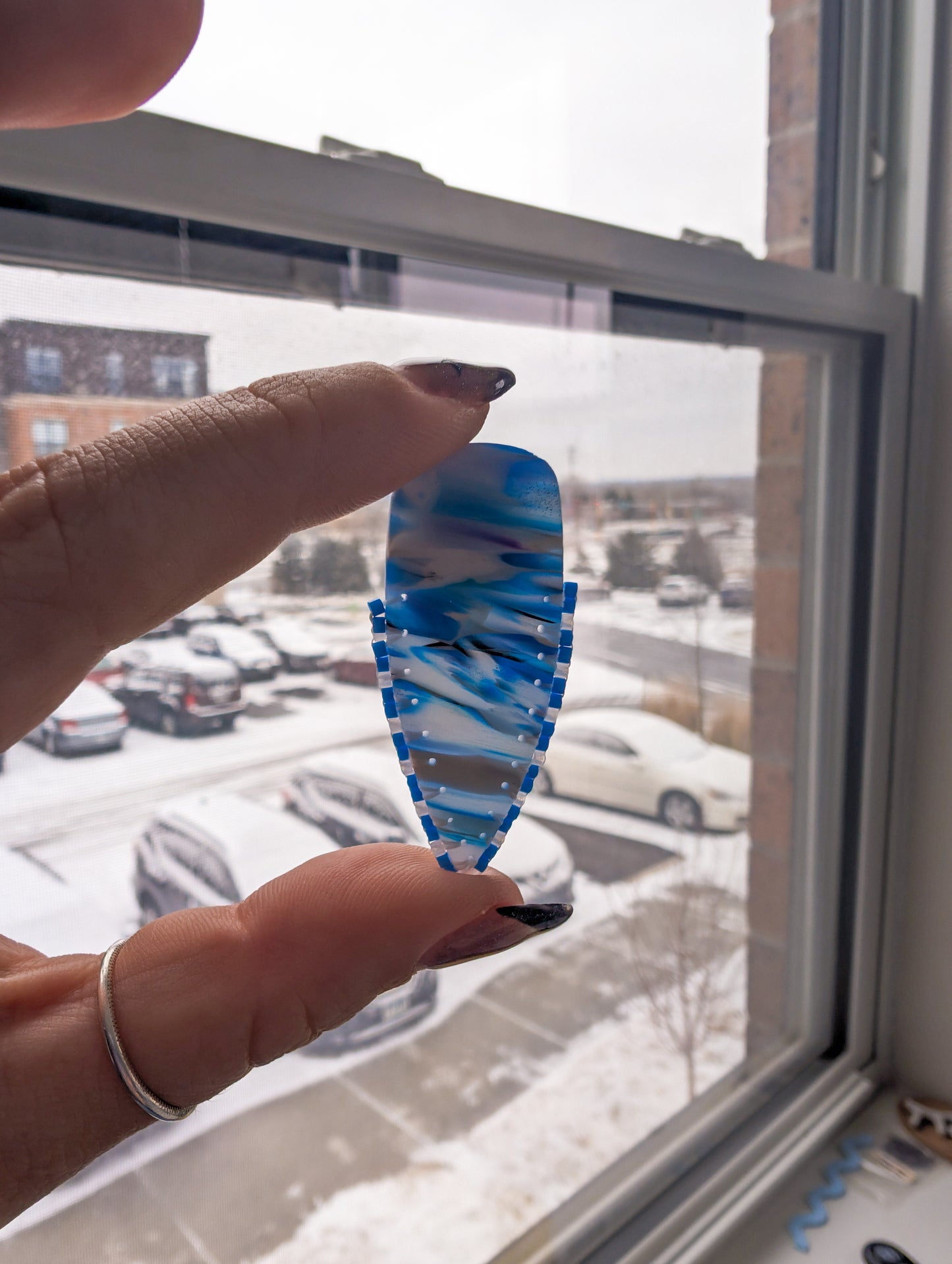 Daggers - Beaded - Blue Agate - Buffed