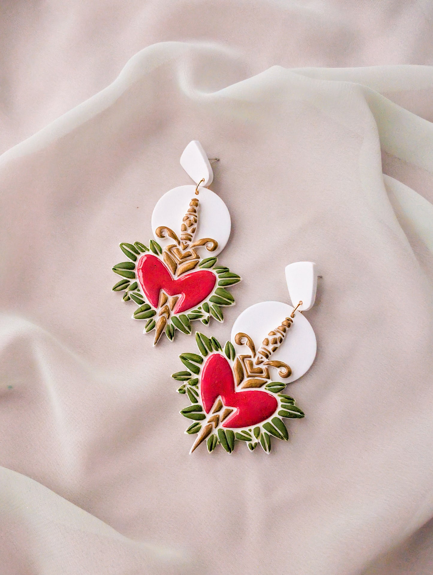 Heart & Dagger - White Rose & Gold - Half Gloss