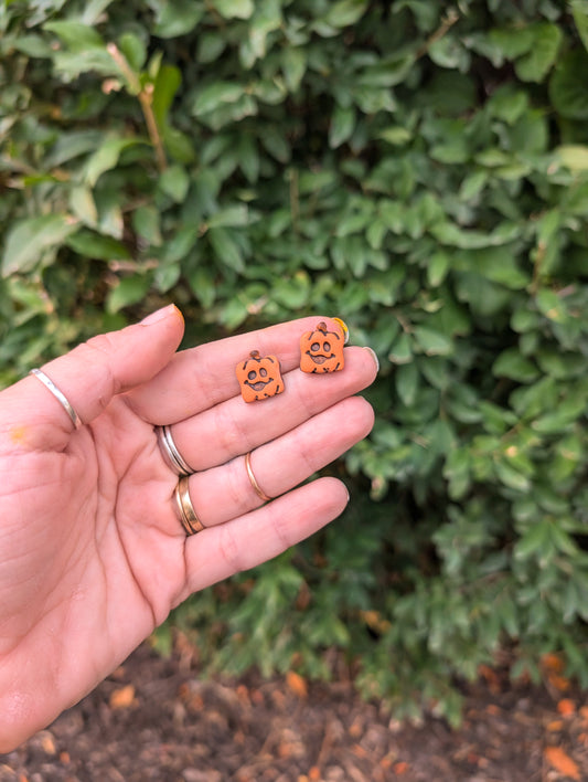 Jack-O-Lantern Studs