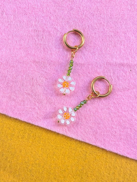 Charms - Glass Daisy Drops