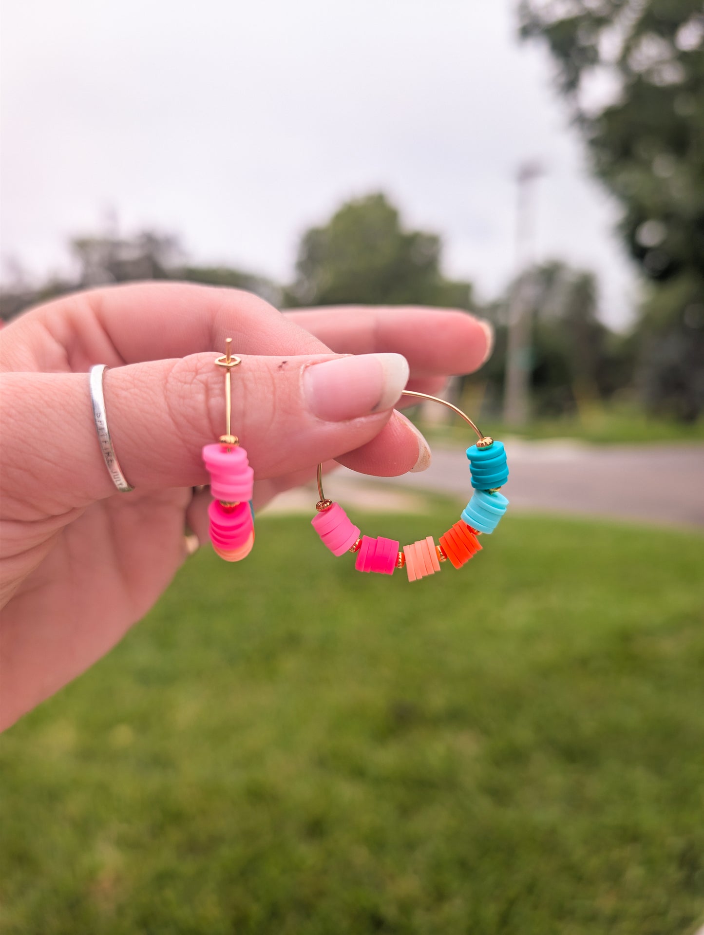 Daily Hoops - Summer Heishi - Colorblock Dark to Light